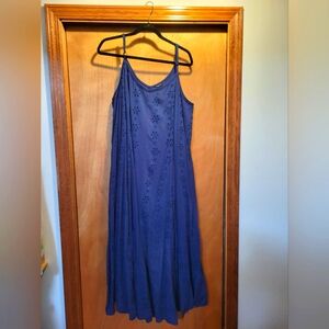 Torrid sz 2 eyelet trapeze maxi dress
